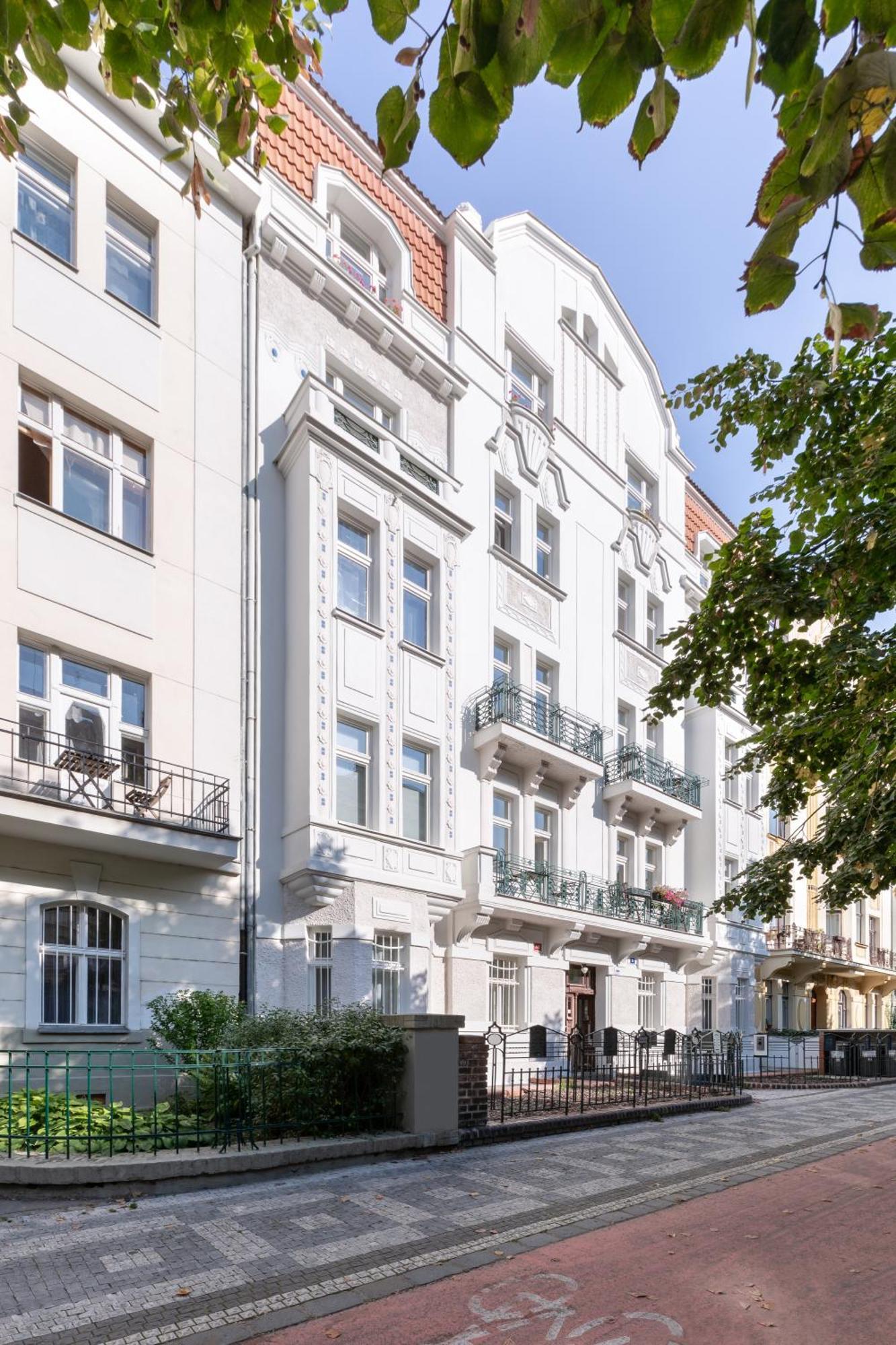 פראג Turnkey I Letna Park Apartments מראה חיצוני תמונה
